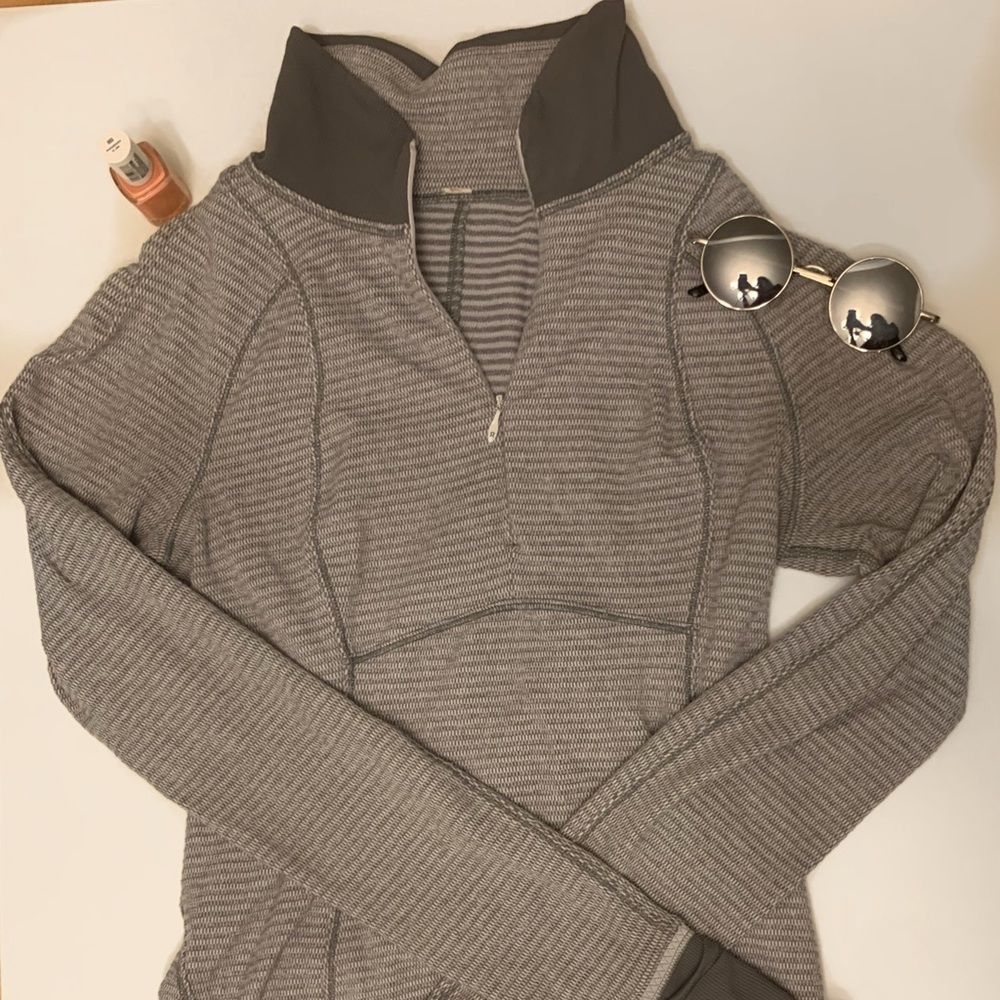 lululemon gray quarter zip